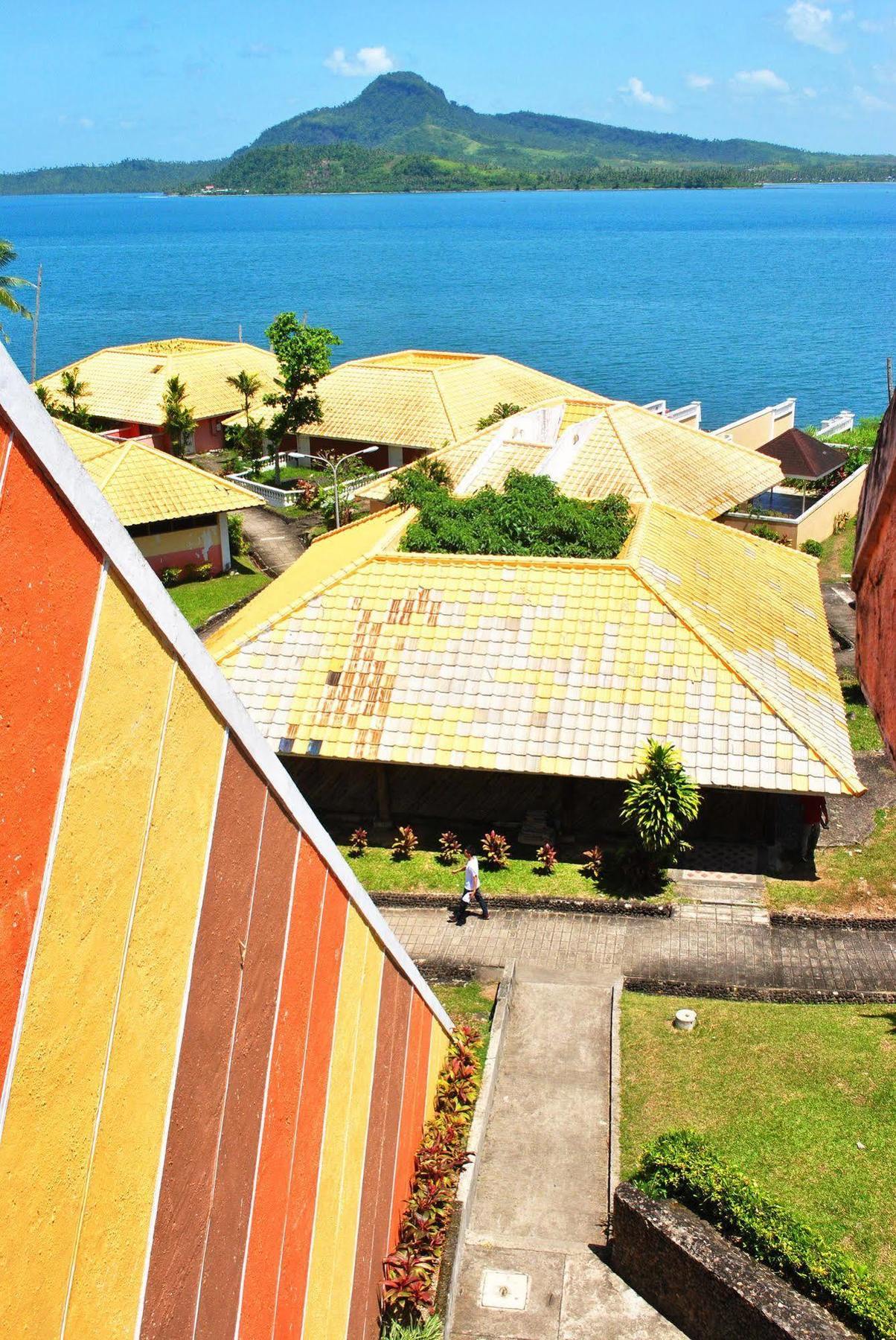 Leyte Park Resort Hotel Tacloban Exterior foto